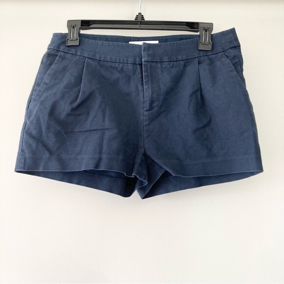 EVERLANE Navy‎ The Pleated Shorts 2 - Picture 2 of 5